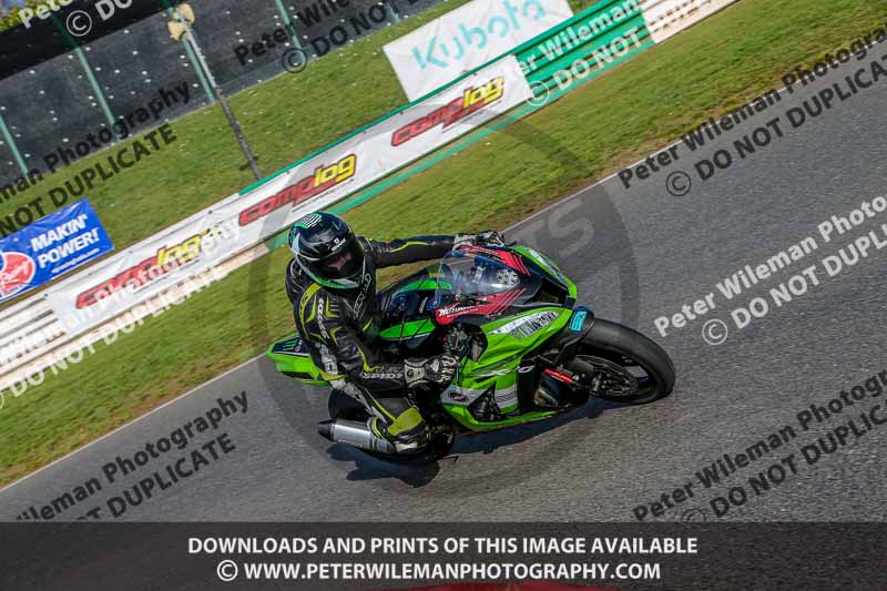 PJM Wedding Photography;enduro digital images;event digital images;eventdigitalimages;mallory park;mallory park photographs;mallory park trackday;mallory park trackday photographs;no limits trackdays;peter wileman photography;racing digital images;trackday digital images;trackday photos